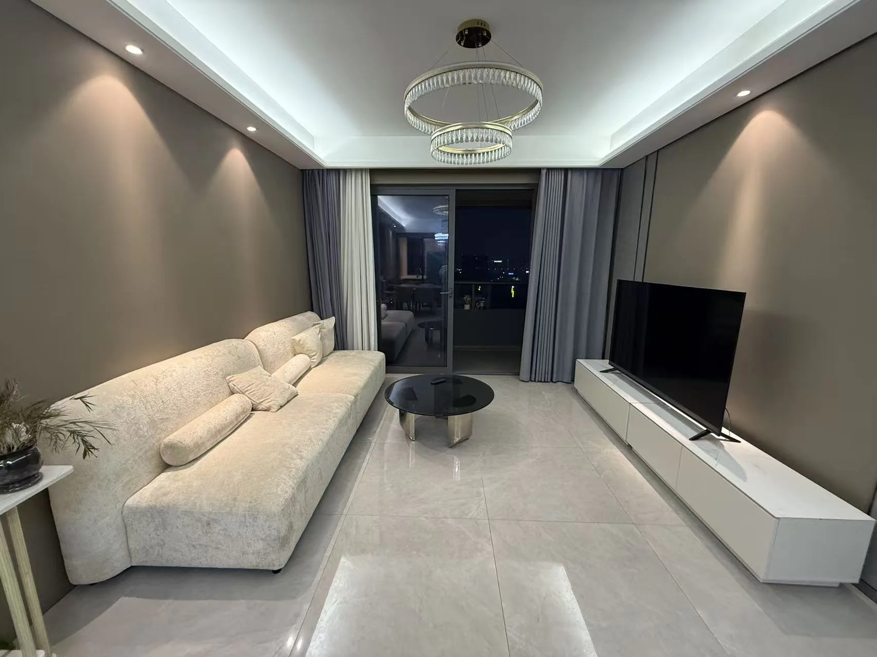 Elegant Mansion of Tiancheng